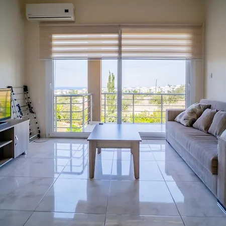 Spacious Three-Bedroom Apartment A3 In Sanctuary Cove Site