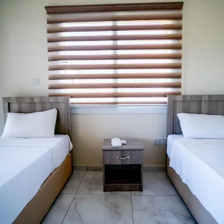 Spacious Three-Bedroom Apartment A3 In Sanctuary Cove Site