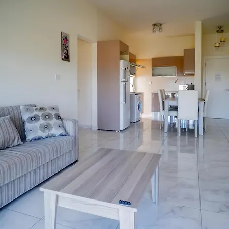 Spacious Three-Bedroom Apartment A3 In Sanctuary Cove Site * Kerínia