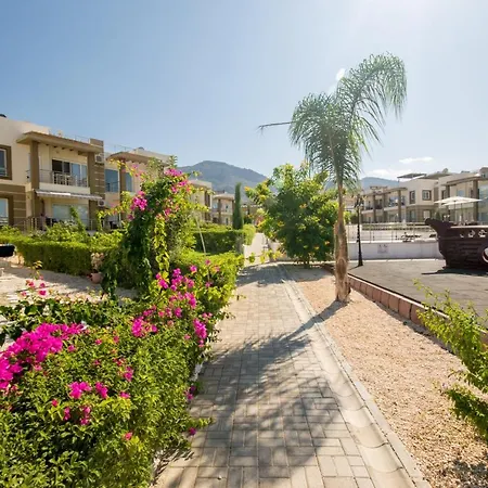 Spacious Three-Bedroom Apartment A3 In Sanctuary Cove Site Apartman *