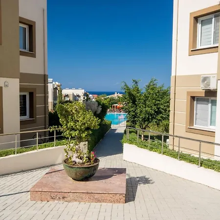 Spacious Three-Bedroom Apartment A3 In Sanctuary Cove Site