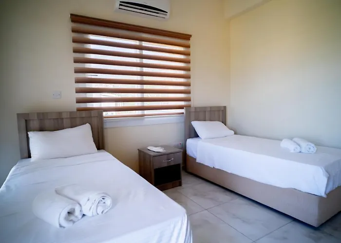 Spacious Three-Bedroom Apartment A3 In Sanctuary Cove Site