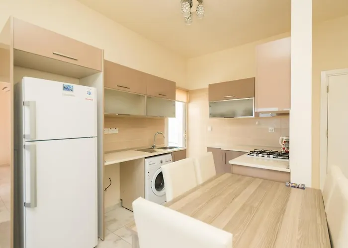 Spacious Three-Bedroom Apartment A3 In Sanctuary Cove Site Apartmán *