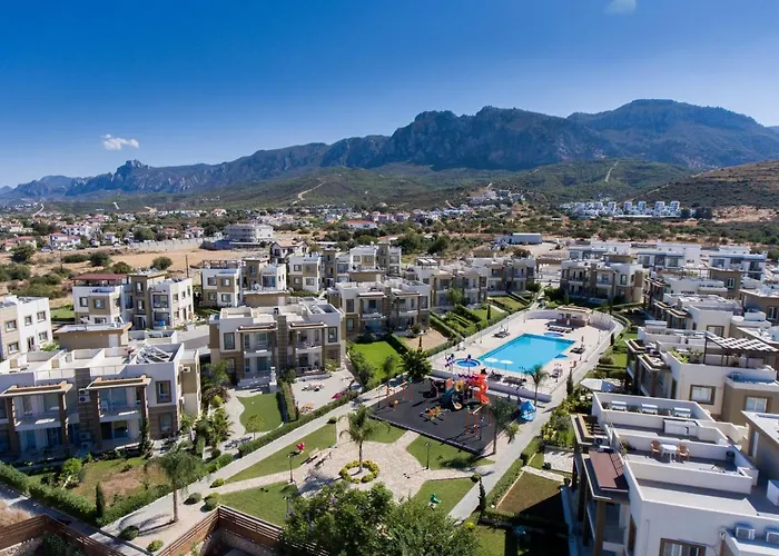 Spacious Three-Bedroom Apartment A3 In Sanctuary Cove Site