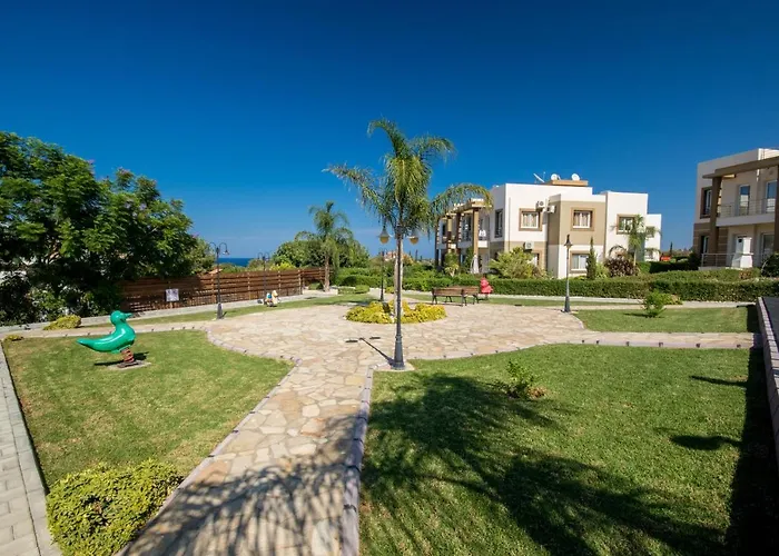 Spacious Three-Bedroom Apartment A3 In Sanctuary Cove Site Appartement